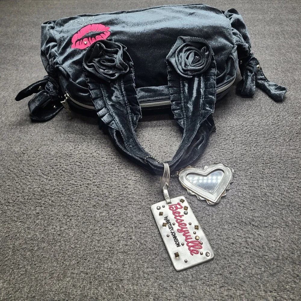 Betseyville Betsey Johnson Shoulder Bag Womens Medium Grey Excellent Velvet Rose - Picture 5 of 7